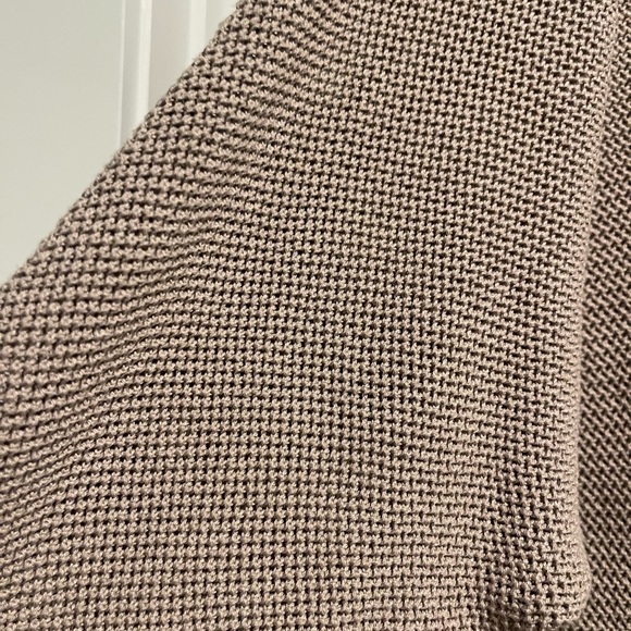 Tan Sweater (XL) - Picture 2 of 4